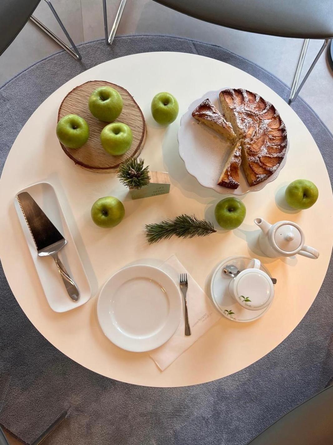 Be Place Adult Friendly Hotel Trente Buitenkant foto